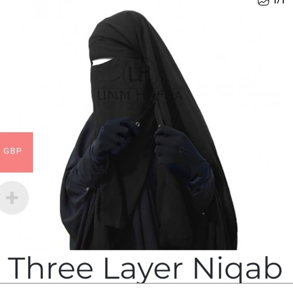 3 Niqabs 3 Jilbabs